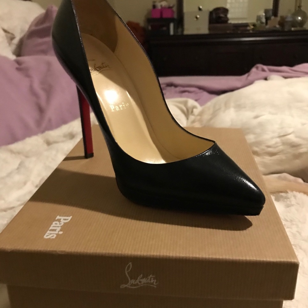 Perfect black Loubs